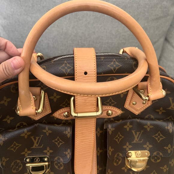 ✨✨Authentic Mint Condition LOUIS VUITTON Manhattan GM - Picture 4 of 11